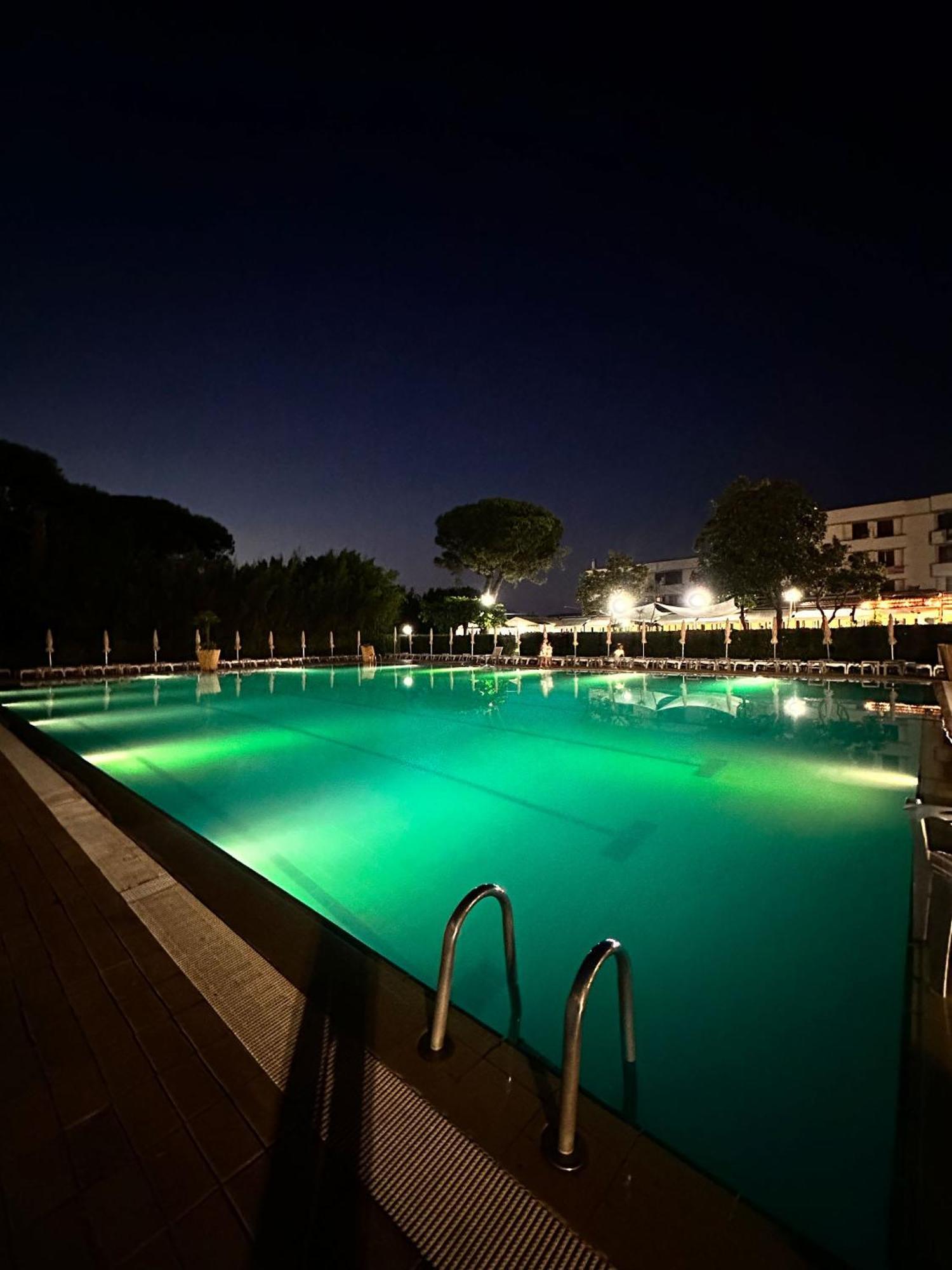 Eraora Hotel Village Battipaglia Esterno foto